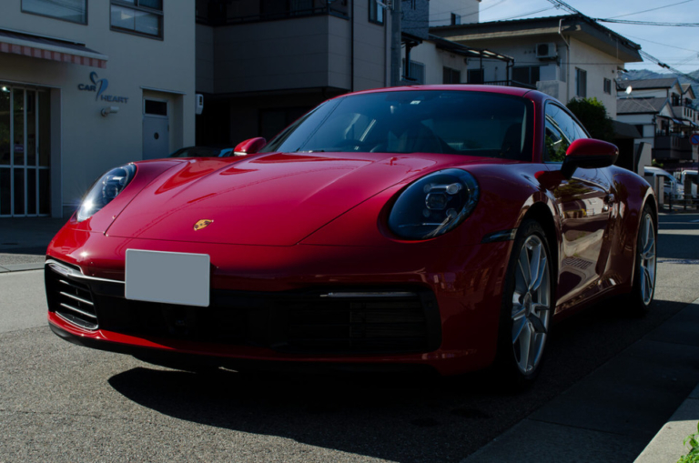 【透明断熱フィルム、コーティング】PORSCHE 911 Carrera (Type 992) カーマインレッド