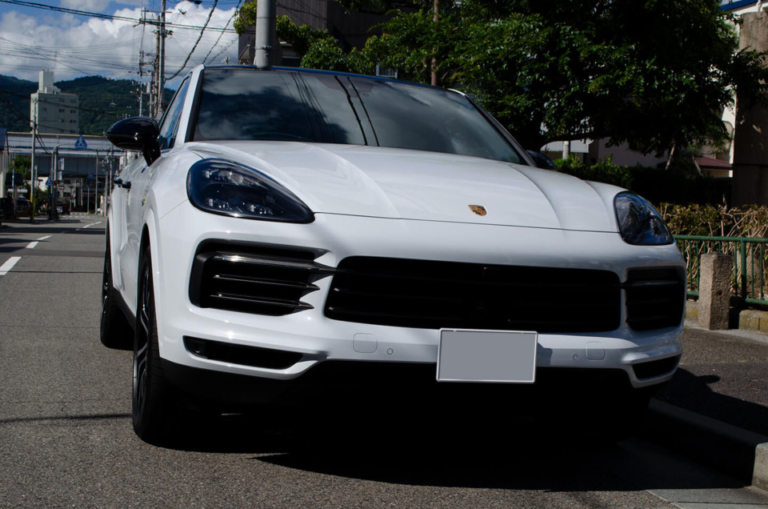 【福岡県よりご用命】PORSCHE Cayenne E-Hybrid Coupé