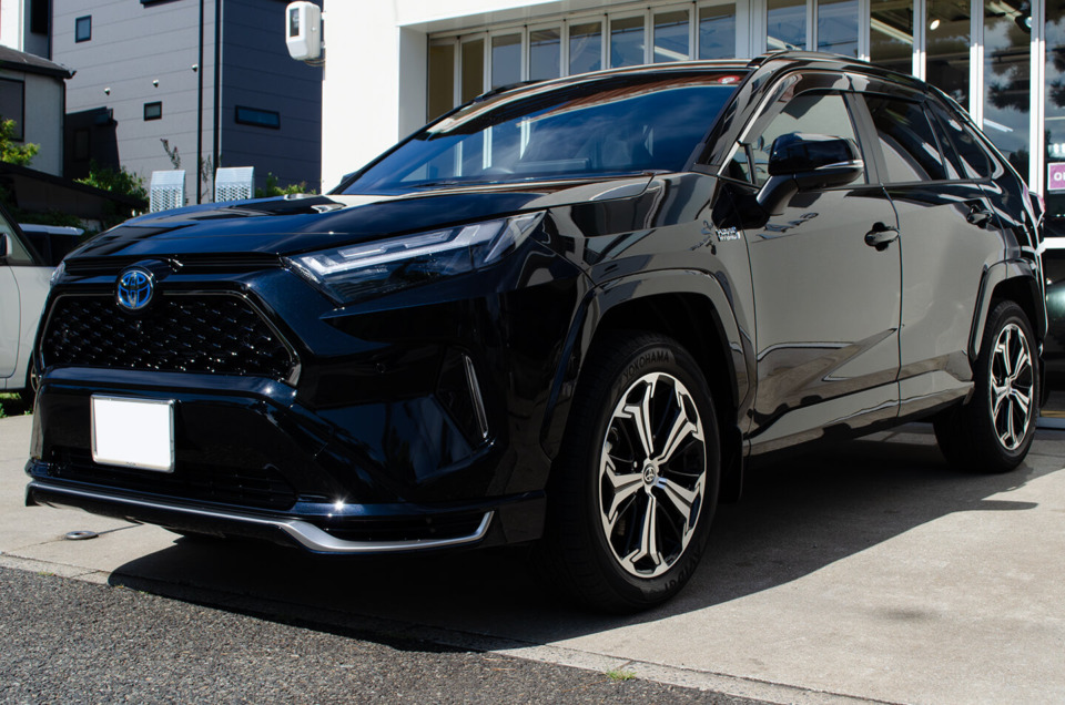 コーティングを施工したRAV4 アティチュードブラックマイカ