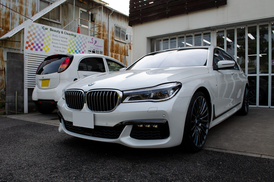 コーティングとフィルムを施工した BMW G11 750i