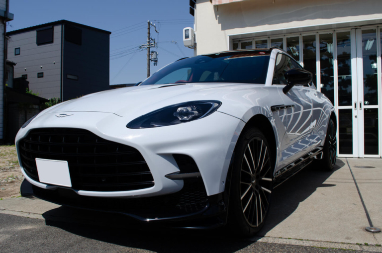 【プロテクションフィルム&コーティング】ASTON MARTIN DBX 707