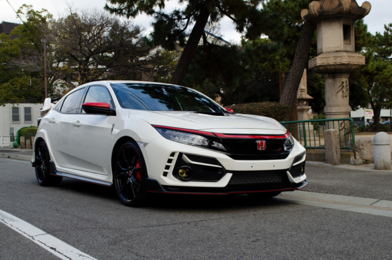 【プロテクションフィルム】HONDA CIVIC Type R (FK8型) チャンピオンシップホワイト