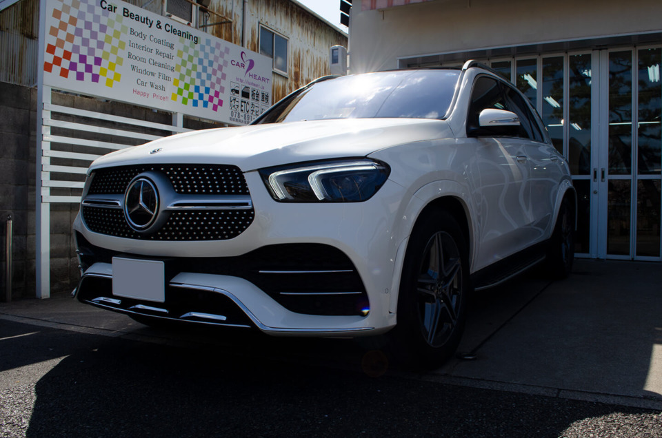 コーティングやブレーキパッド交換、鈑金塗装を施工したMercedes-Benz GLE ダイヤモンドホワイト