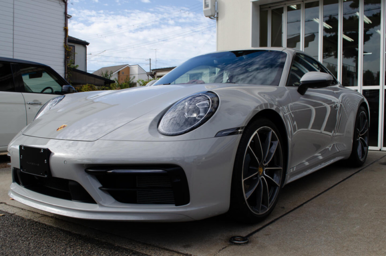 【プロテクションフィルム、コーティング】PORSCHE 911 Carrera (Type 992) クレヨン