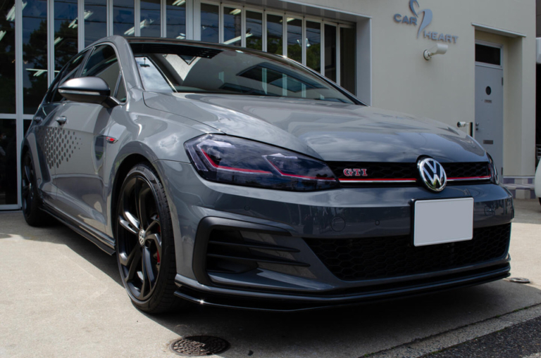 Volkswagen Golf GTI TCR ピュアグレー