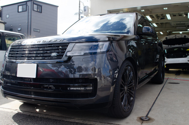 LAND ROVER RANGE ROVER カルパチアングレイ