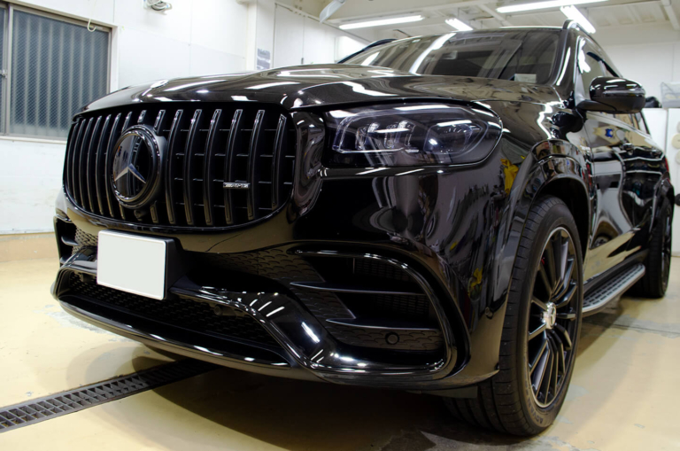 【ブラックアウトラッピング】Mercedes-AMG GLS63