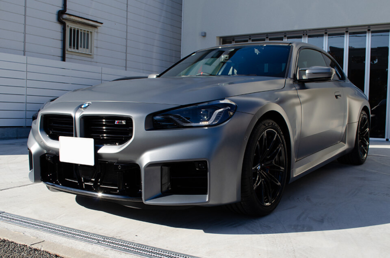 【マット塗装にプロテクションフィルム】BMW M2 (G87) フローズン・ピュアグレー