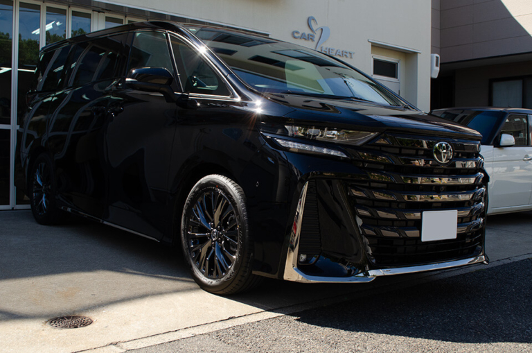 TOYOTA VELLFIRE 202ブラック