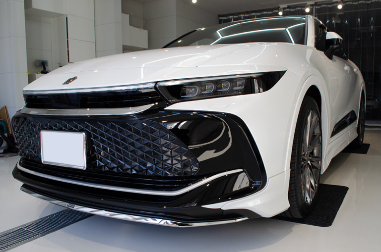 TOYOTA CROWN CROSS OVER