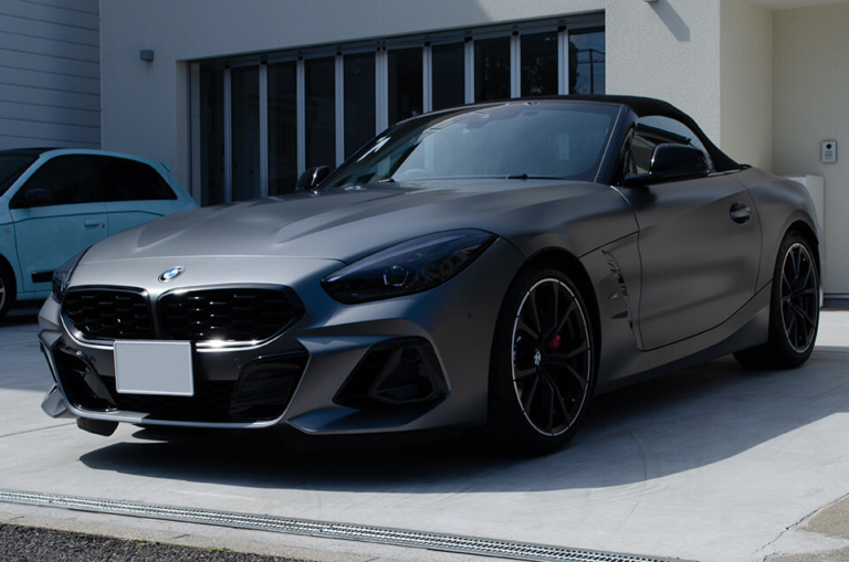 BMW Z4 M40i フローズン・グレー (G29)