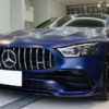 ほぼフルプロテクションフィルムを施工した Mercedes-AMG GT53 4ドアクーペ ブリリアントブルーマグノ