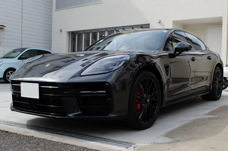 【プロテクションフィルム】PORSCHE Panamera GTS バルカノグレーメタリック