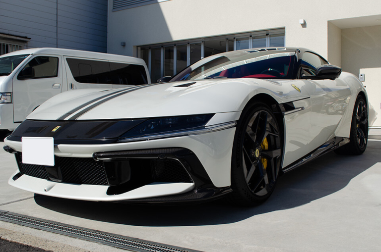 Ferrari 12Cilindri Bianco Italia